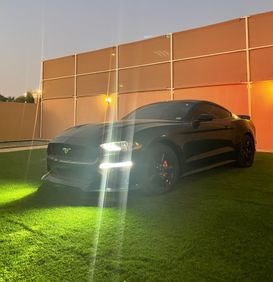 Ford Mustang 2018 Black color used car