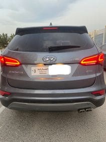 Well maintained “2018 Hyundai Santa Fe