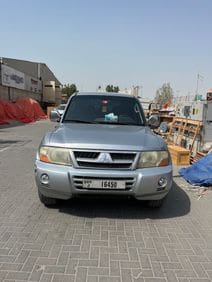 350000 2005 Pajero