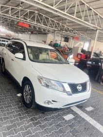 For sale in Dubai 2014 Pathfinder