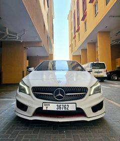 2016 CLA 232000