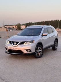 American 2015 Nissan Rogue