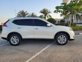 For sale in Dubai 2015 X-Trail