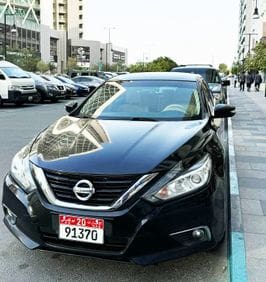 For sale in Abu Dhabi 2017 Altima