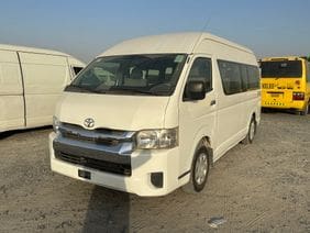 GCC 2017 Toyota Hiace