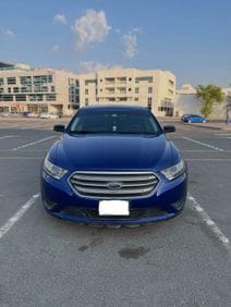 GCC 2014 Ford Taurus