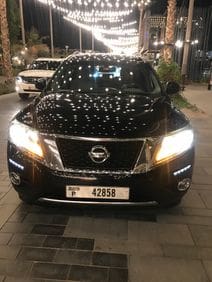 For sale in Dubai 2014 Pathfinder