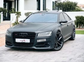 2016 Audi S8 GCC